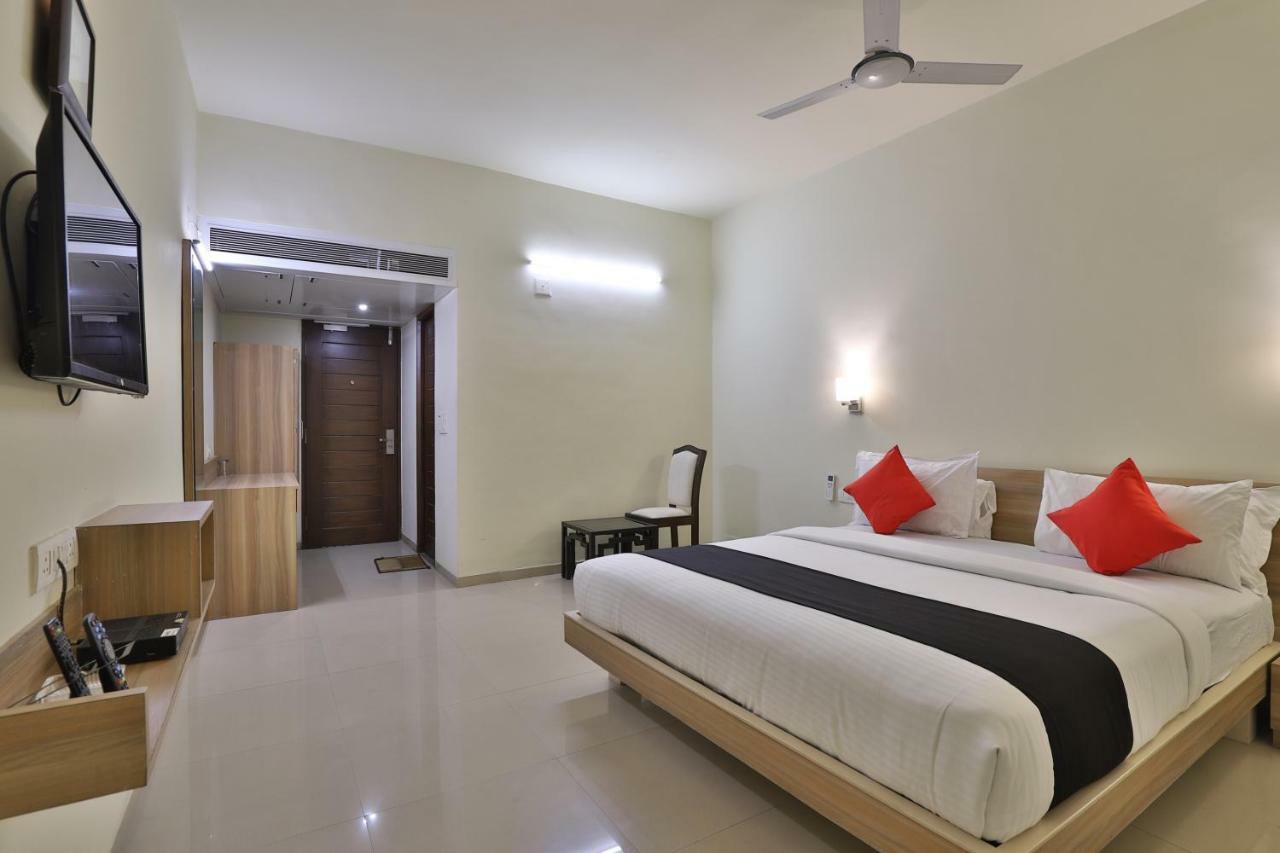 Capital O 47284 Atithi Resort Bharuch Екстериор снимка
